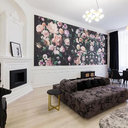 לבוב Leogrand Apartments On Lychakivska 3 מראה חיצוני תמונה