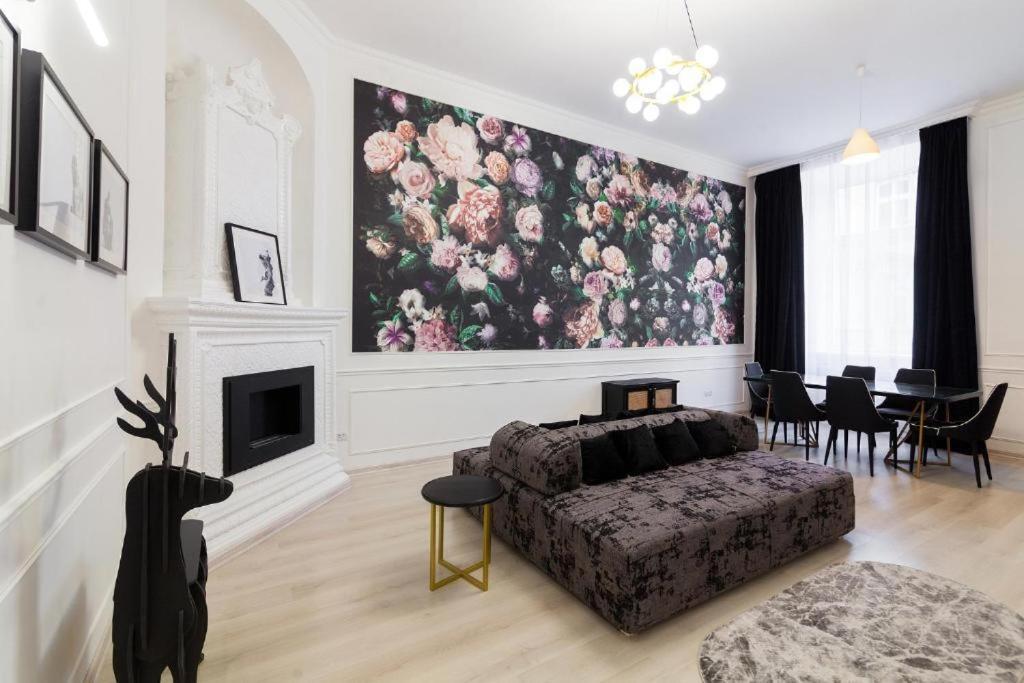 לבוב Leogrand Apartments On Lychakivska 3 מראה חיצוני תמונה